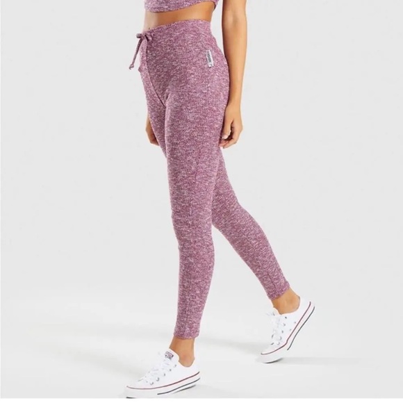 Gymshark Slounge set in pink marl size small - Picture 2 of 7